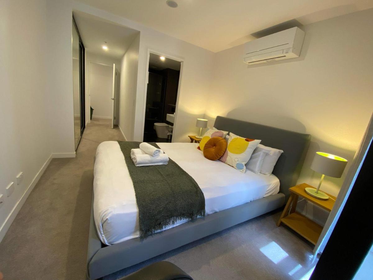 2 Bed 2 Bath Luxury Apartment In Braddon Canberra - Free Heated Pool, Gym, Parking Esterno foto